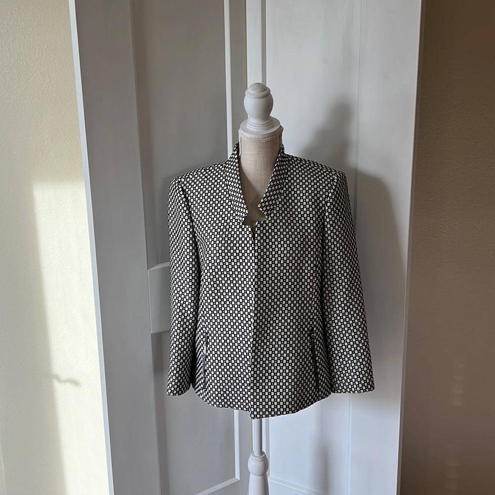 Jones Studio Separates Blazer